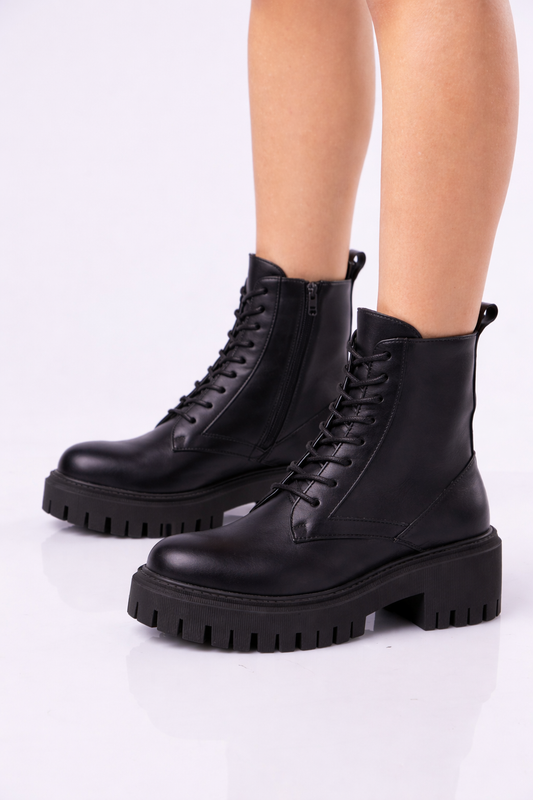 Women’s Chunky Lace-Up Ankle Boots