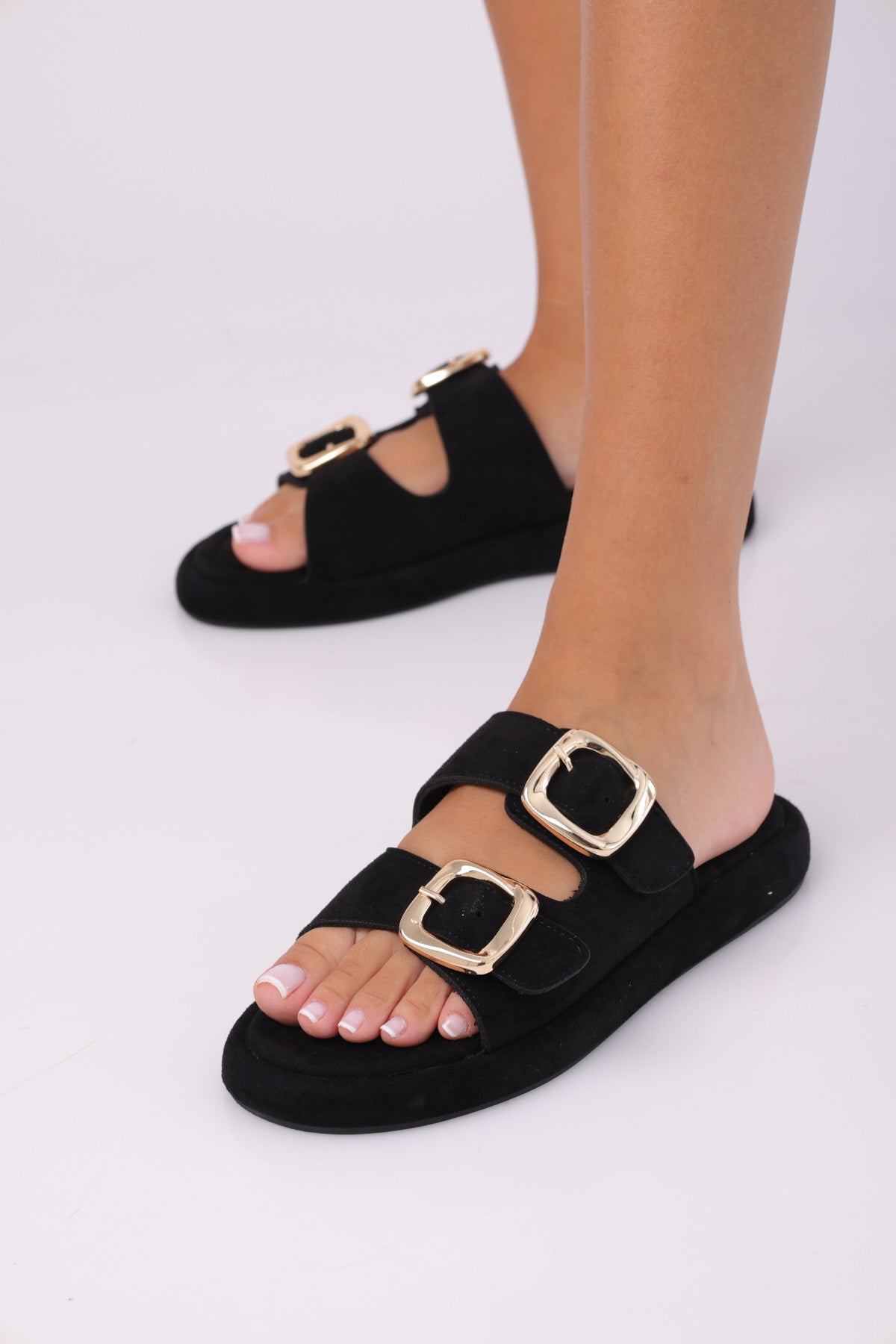 Viral slippers