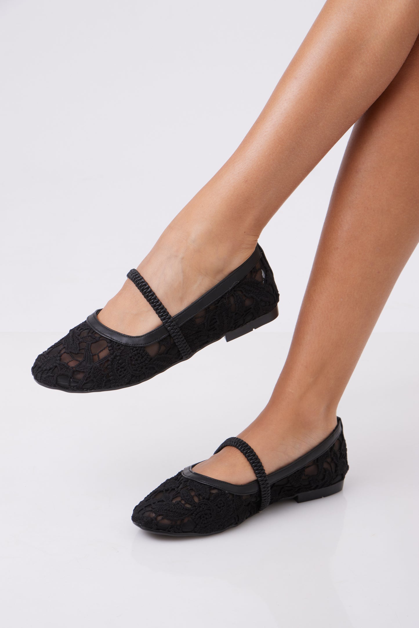 Bella Dentelle Ballerinas