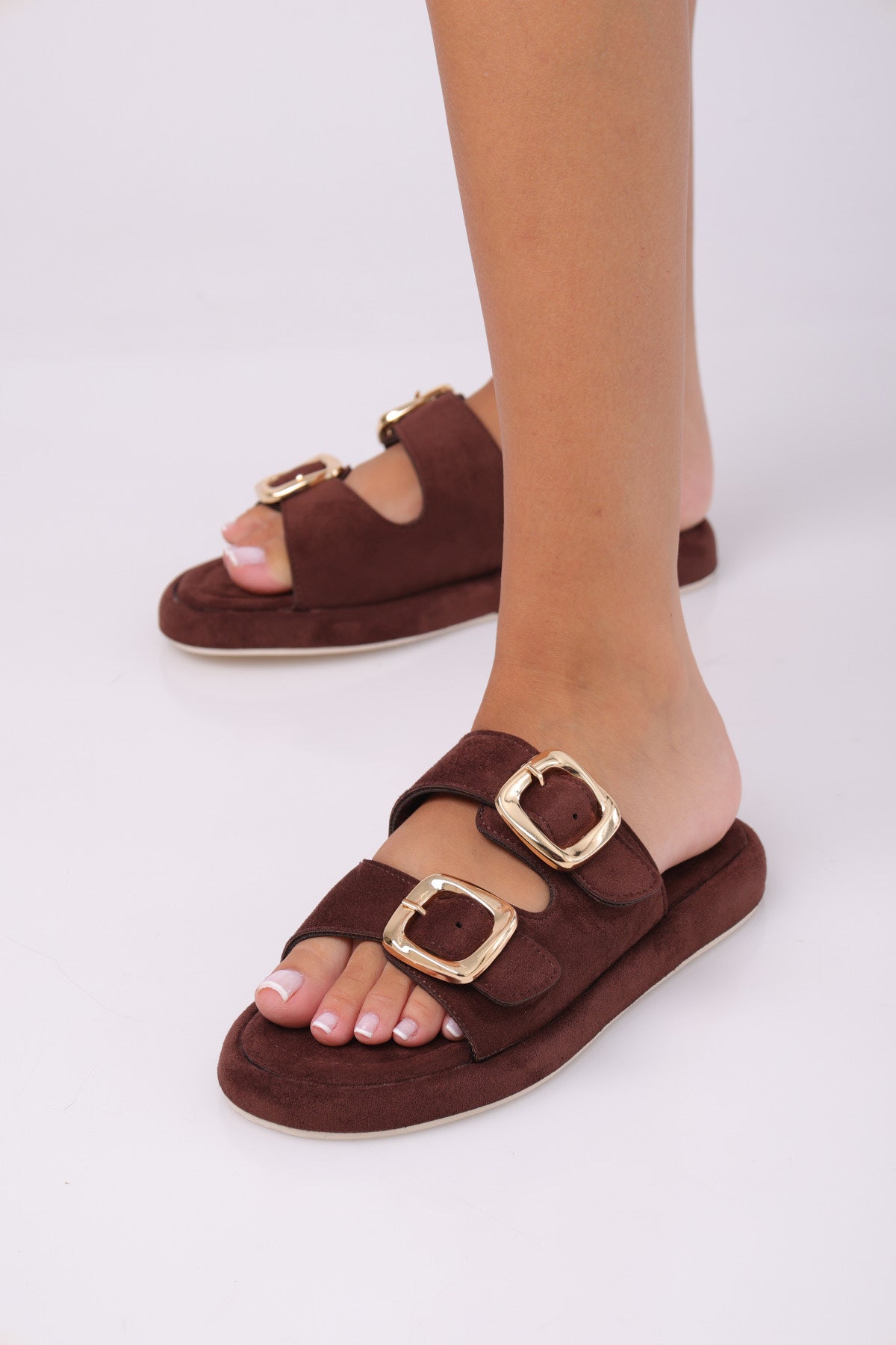 Viral slippers