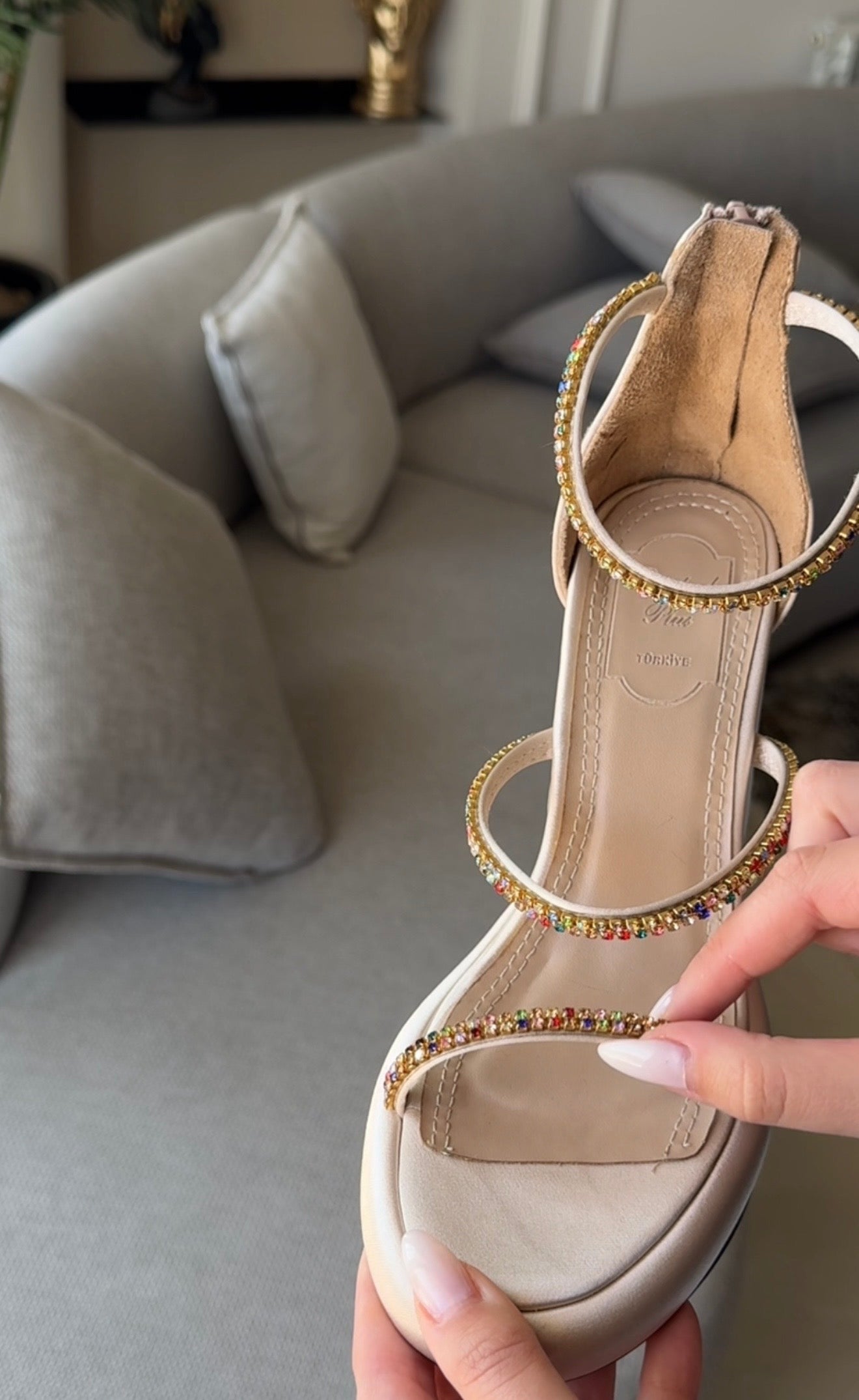 Aurora Strap Heel