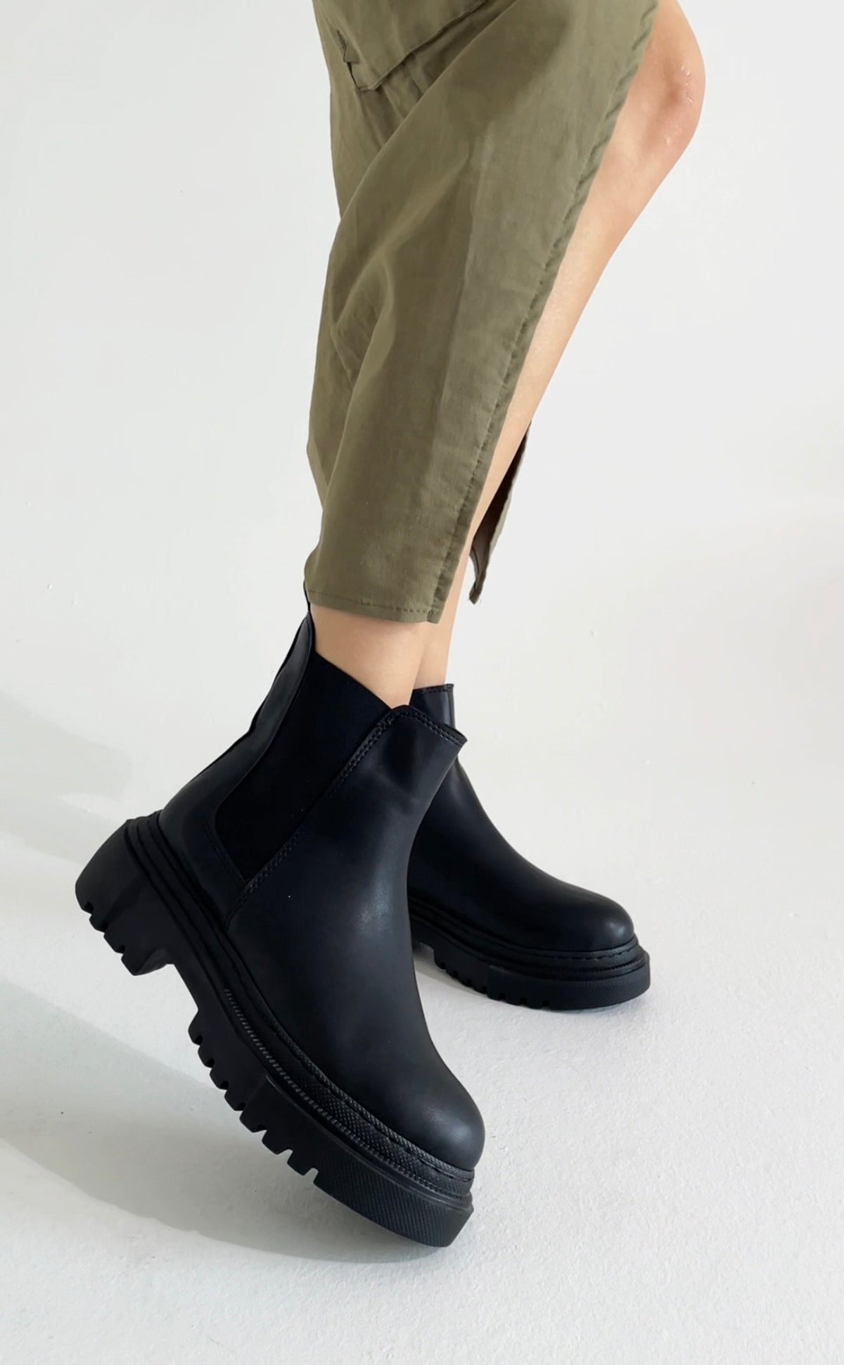 Basic Ankle Boot