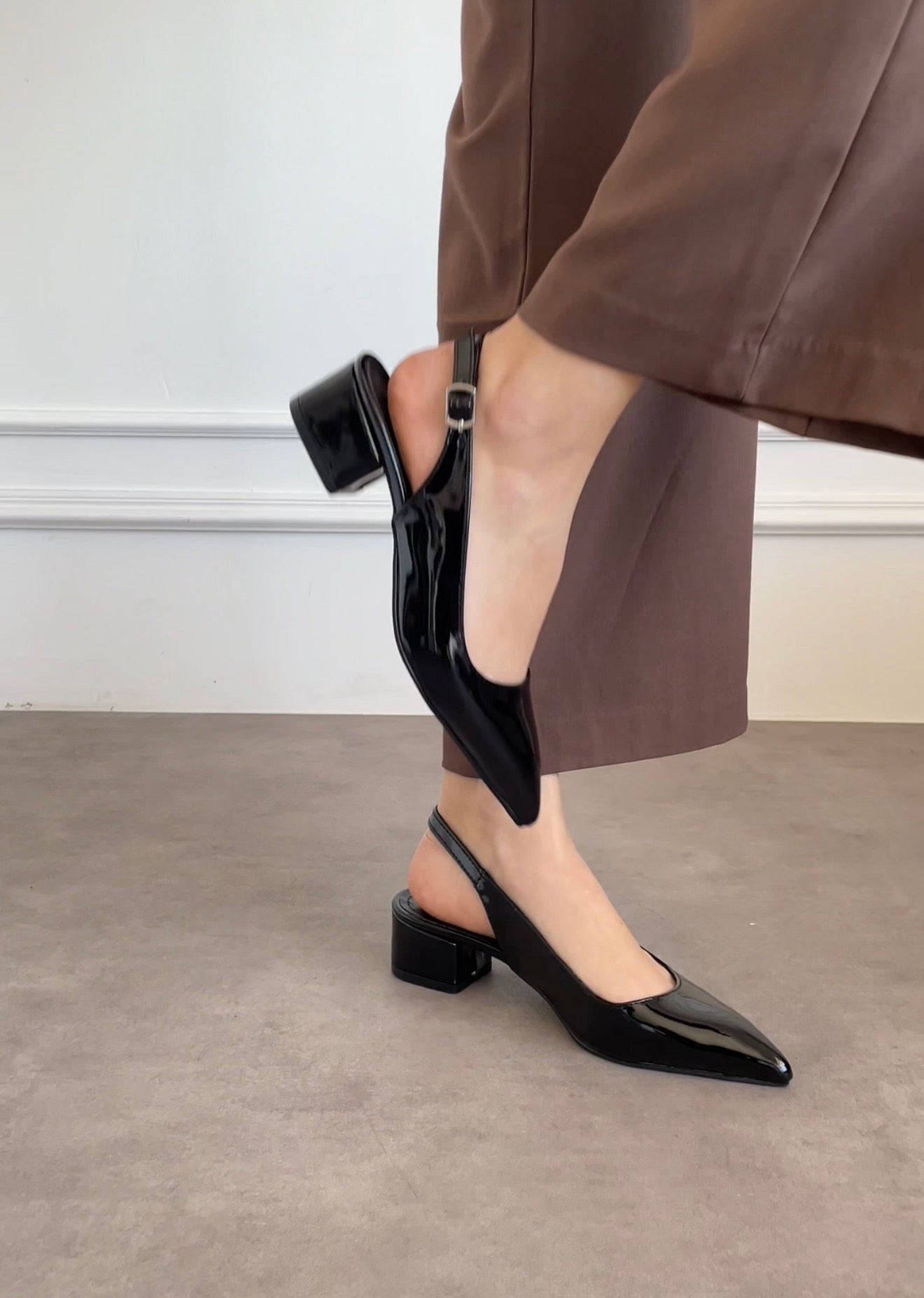 Elara Heel
