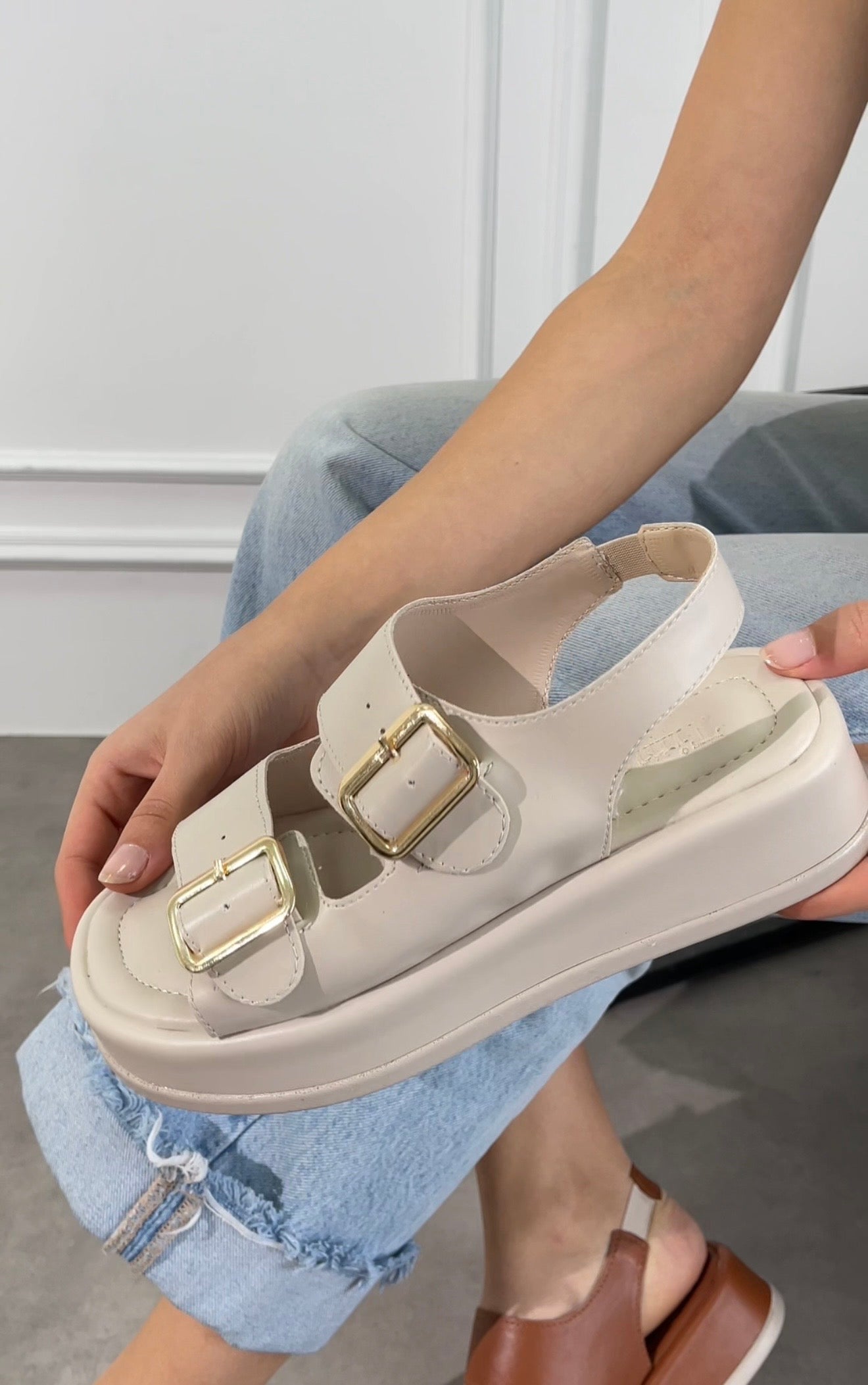 Lumi Platform Sandals