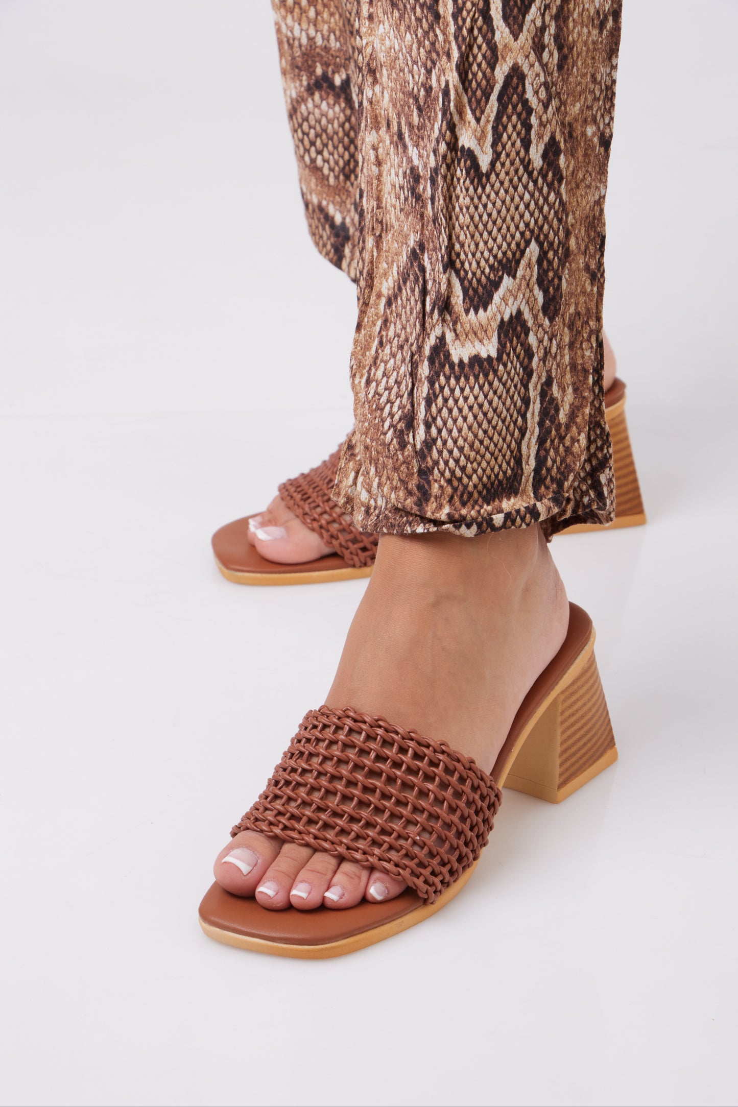 Solara Heel