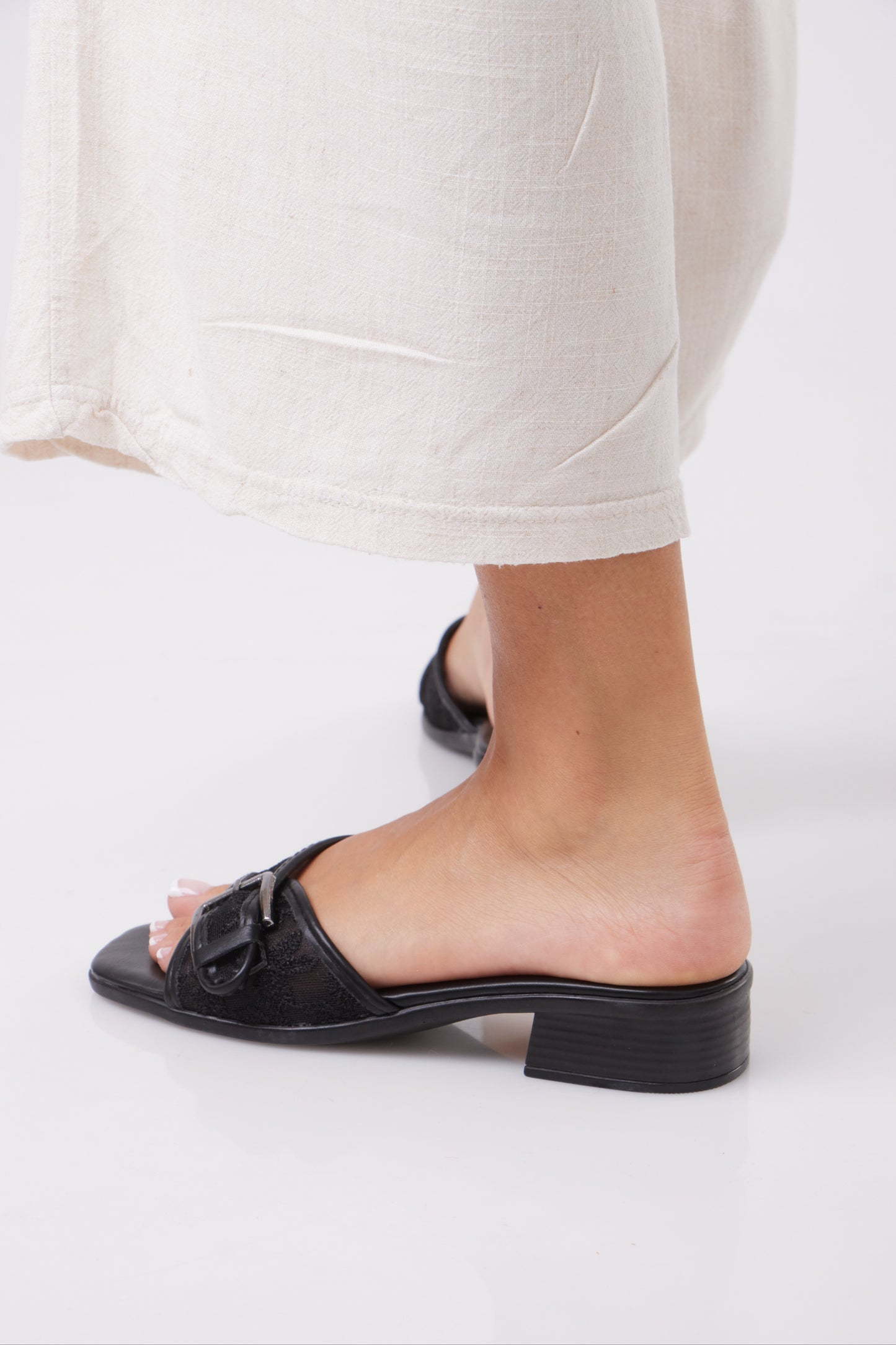 Dentelle Flats