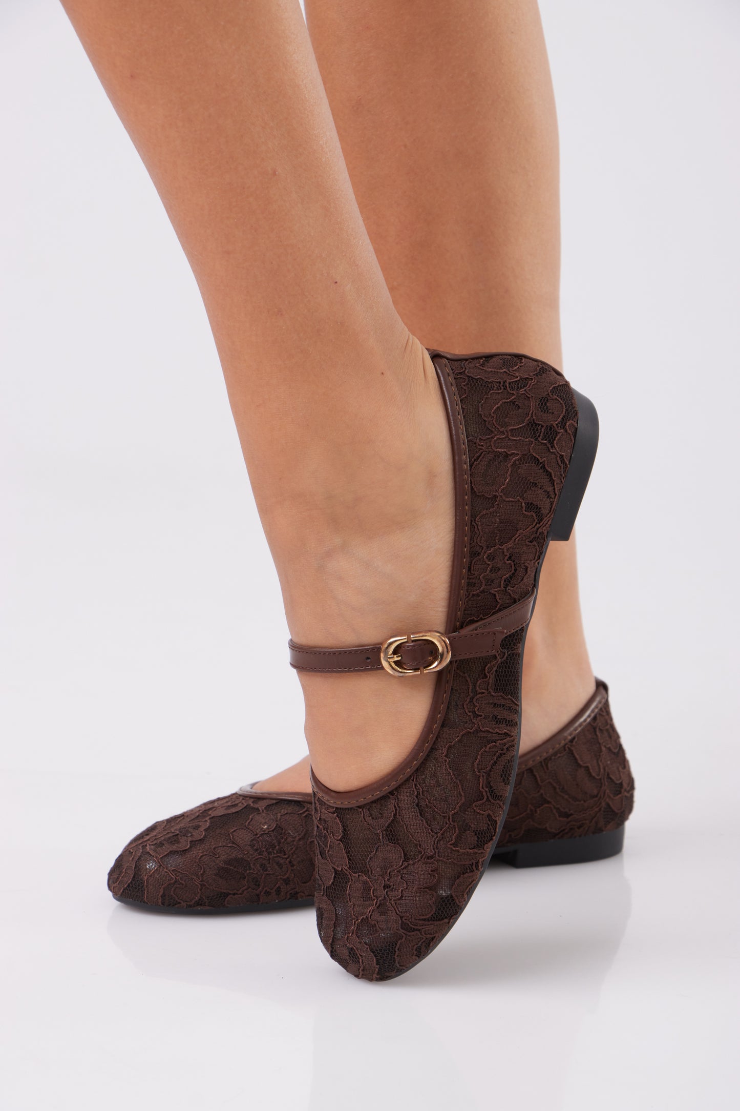 Dentelle mary janes