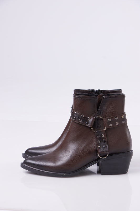 Anna Boot