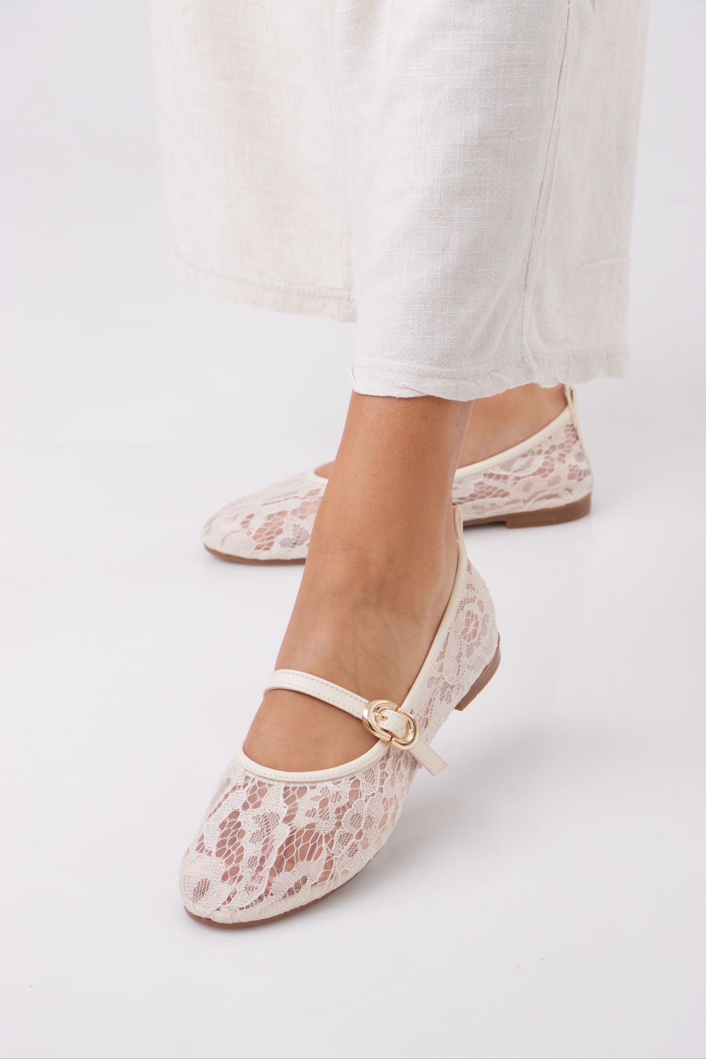 Dentelle Amour Flats