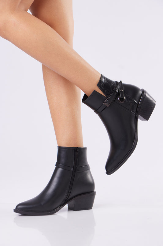 Tida Ankle boots