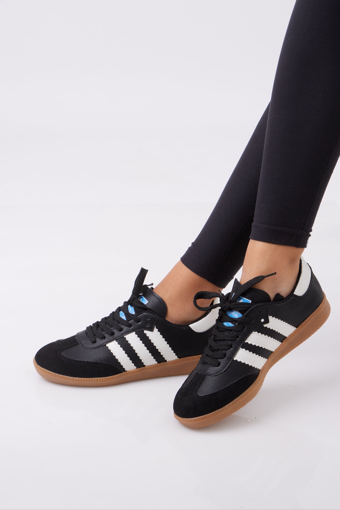 Zuri Trainers
