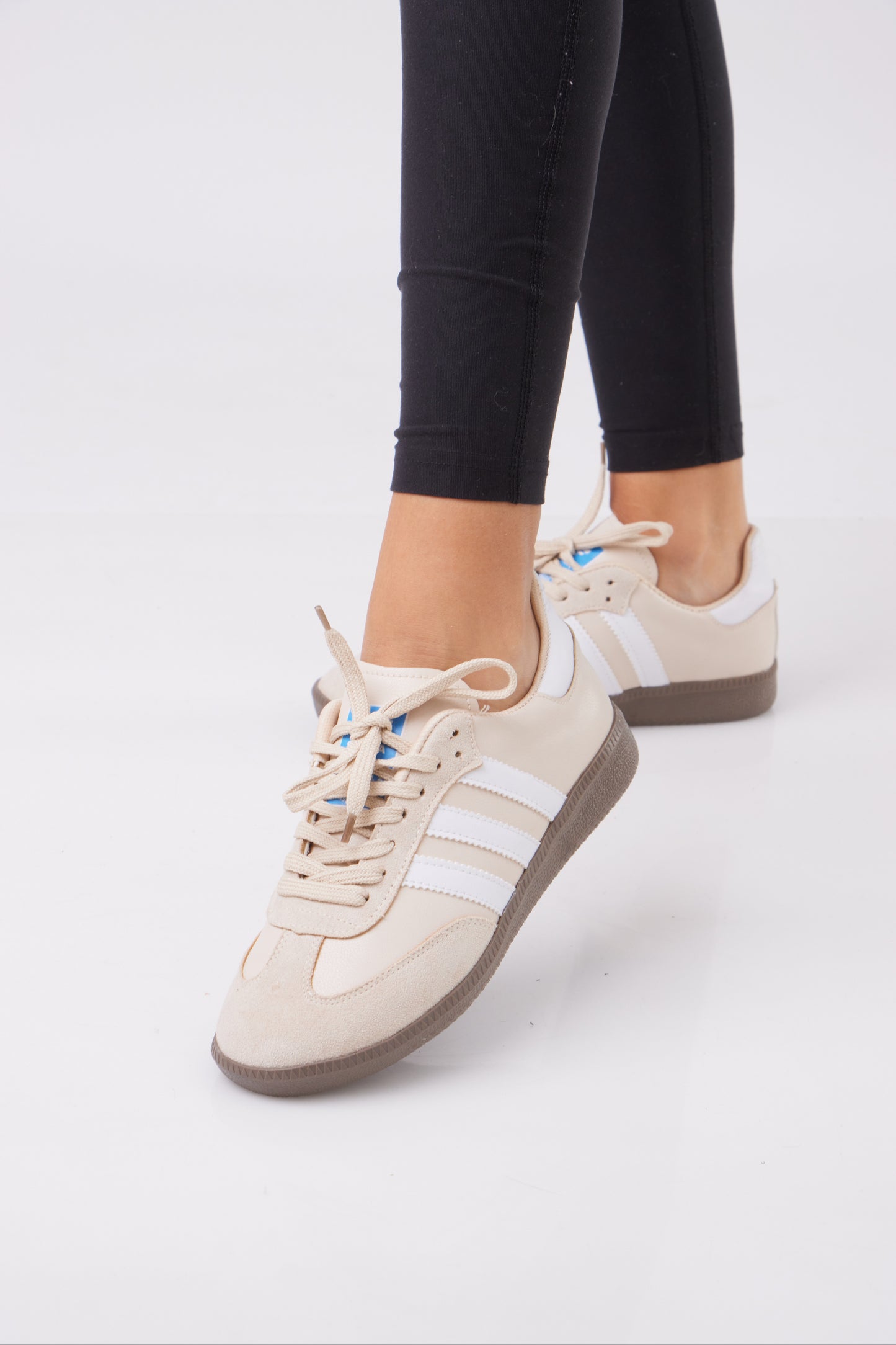 Zuri Trainers