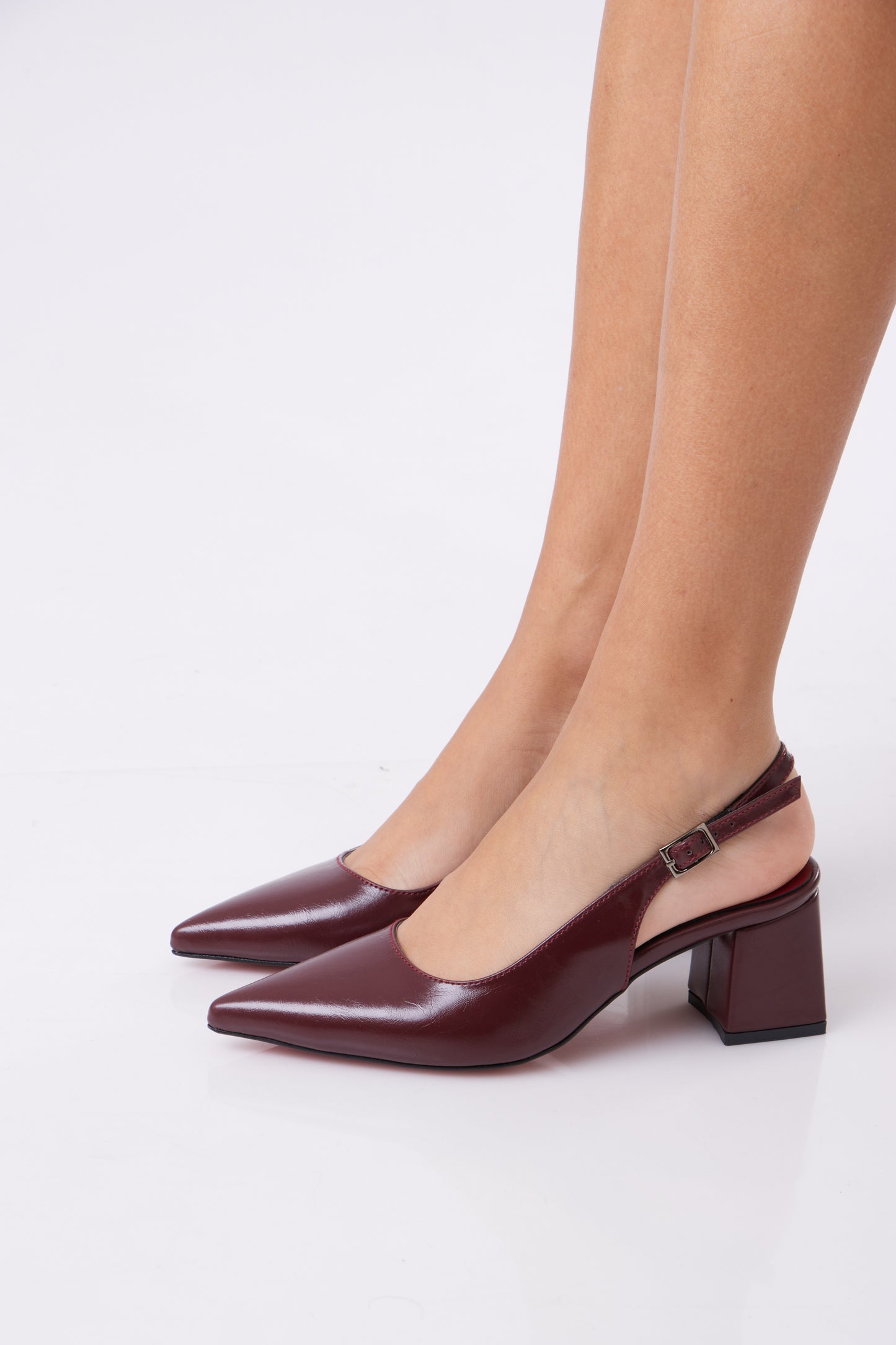 Sofia Slingback